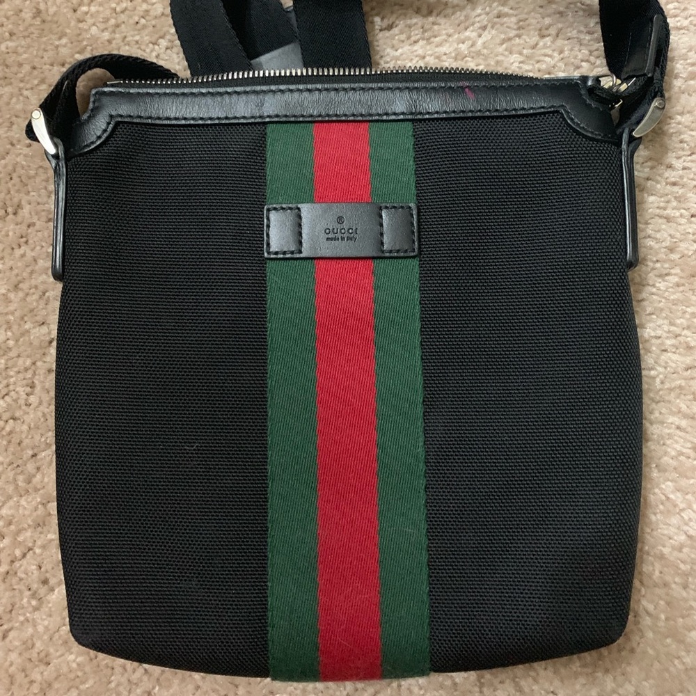 Gucci Crossbody bag
